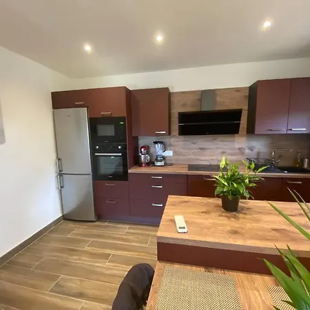 Hébergement de vacances Maison De Caractère, Zilia, Au Pied Du Montegrossu *